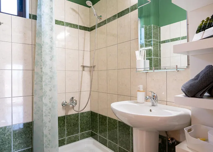 Apartament Sitholia *